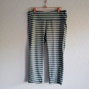 Athleta‎ Chaturanga Leggings Medium